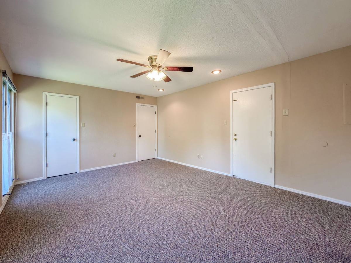 Apartment for rent at 501 May Ave #1, Fort Smith, AR 72901