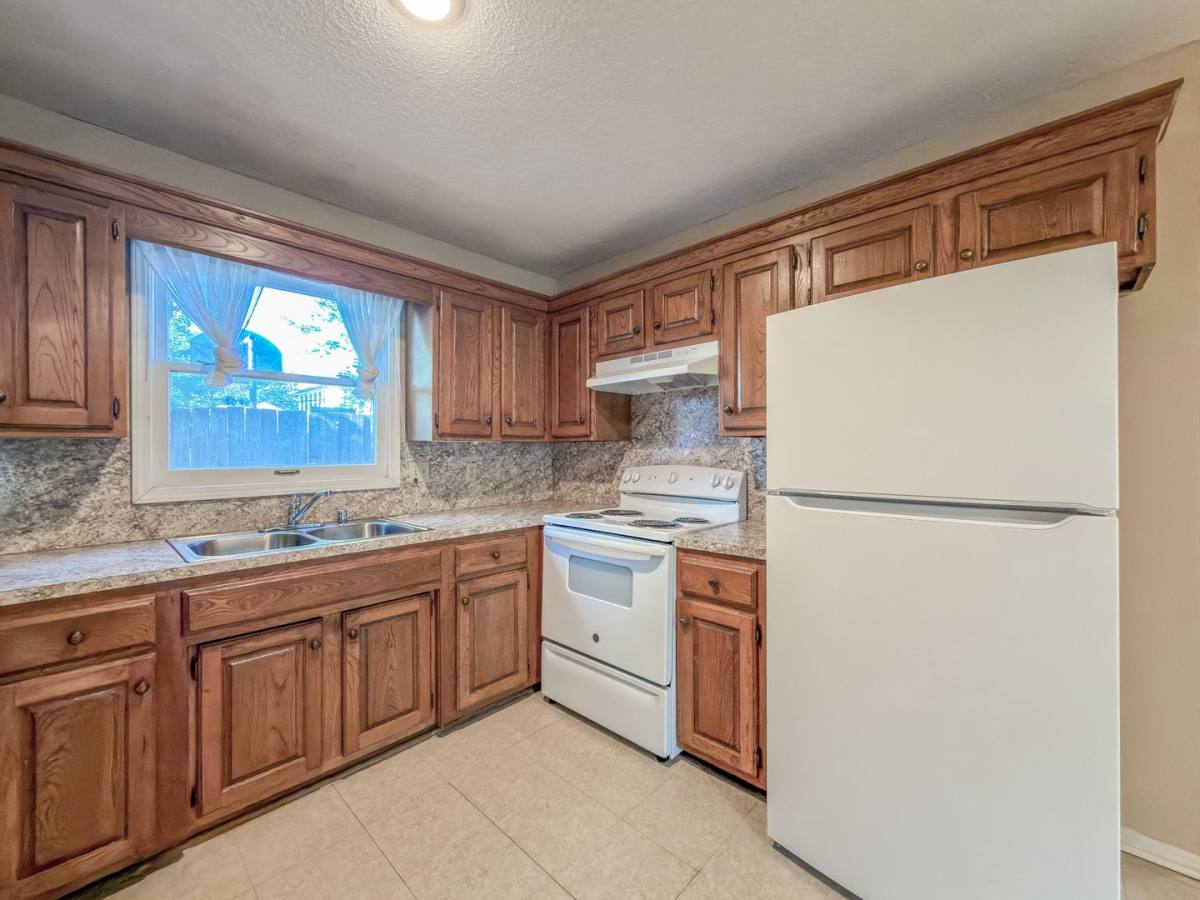 Apartment for rent at 501 May Ave #1, Fort Smith, AR 72901