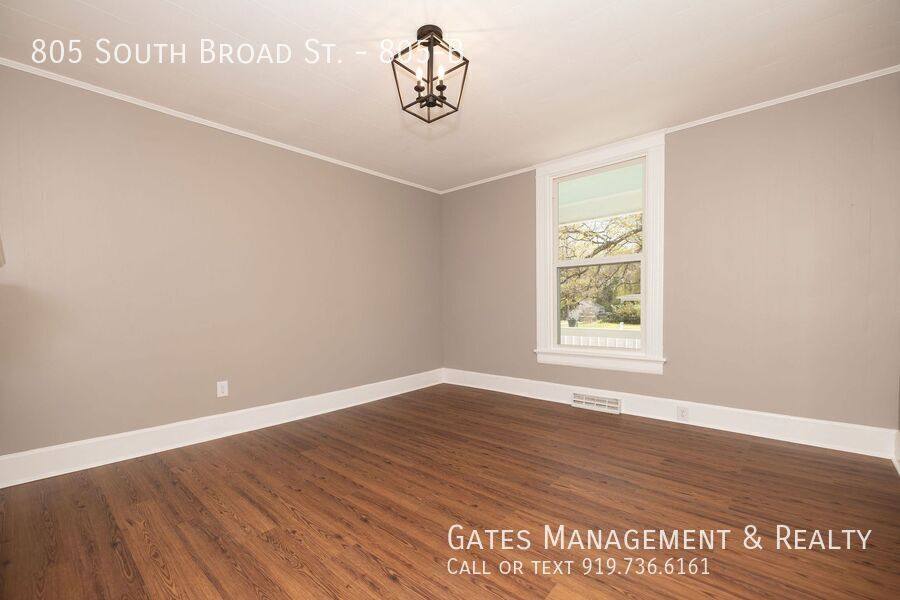 Apartment for rent at 805 S Broad St #805-B, Burlington, NC 27215