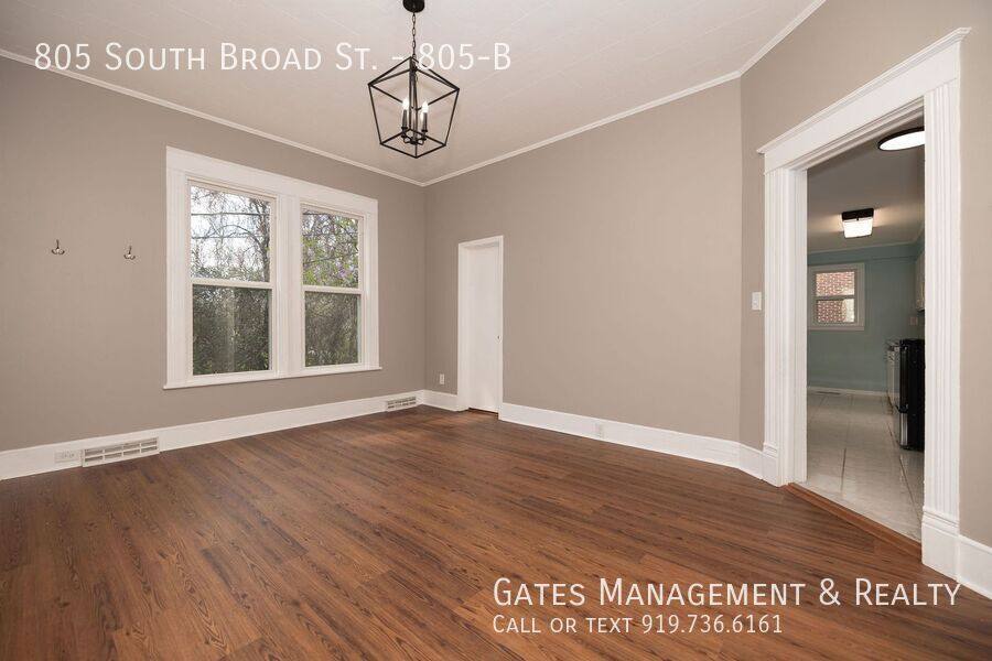 Apartment for rent at 805 S Broad St #805-B, Burlington, NC 27215