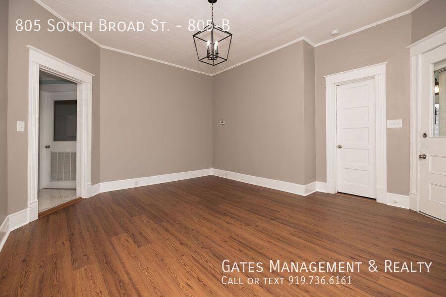Apartment for rent at 805 S Broad St #805-B, Burlington, NC 27215
