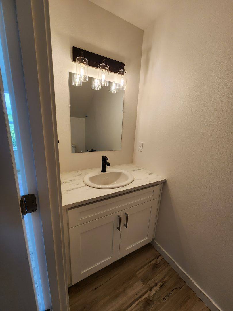 Apartment for rent at 1014 Peach Rd, Winlock, WA 98596
