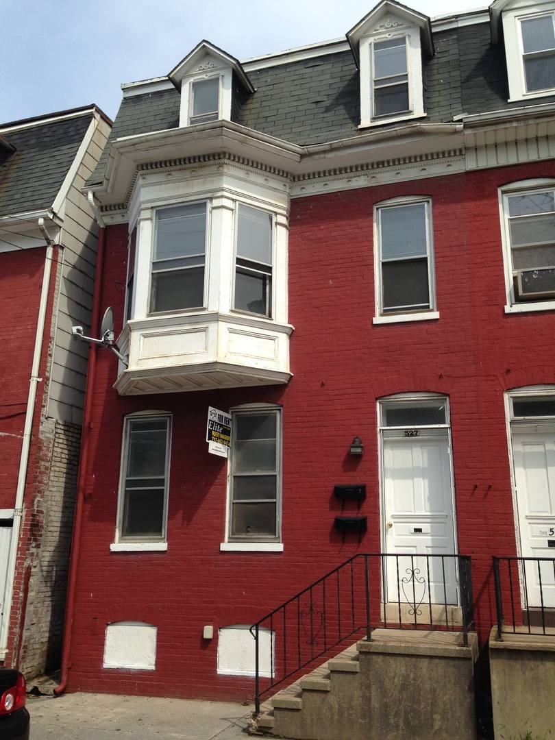 Apartment for rent at 527 E Philadelphia St, York, PA 17403