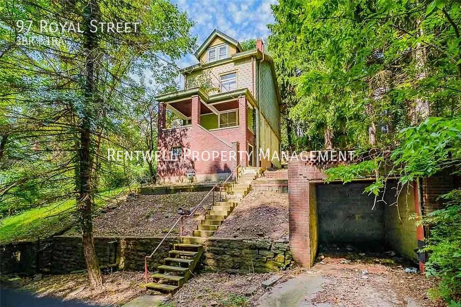 House for rent at 97 Royal St, Pittsburgh, PA 15212