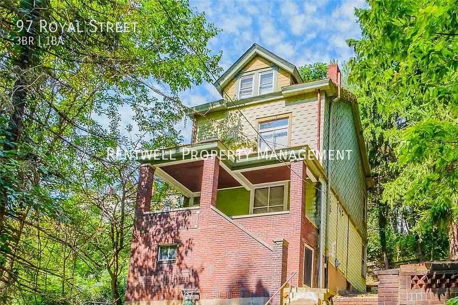 House for rent at 97 Royal St, Pittsburgh, PA 15212