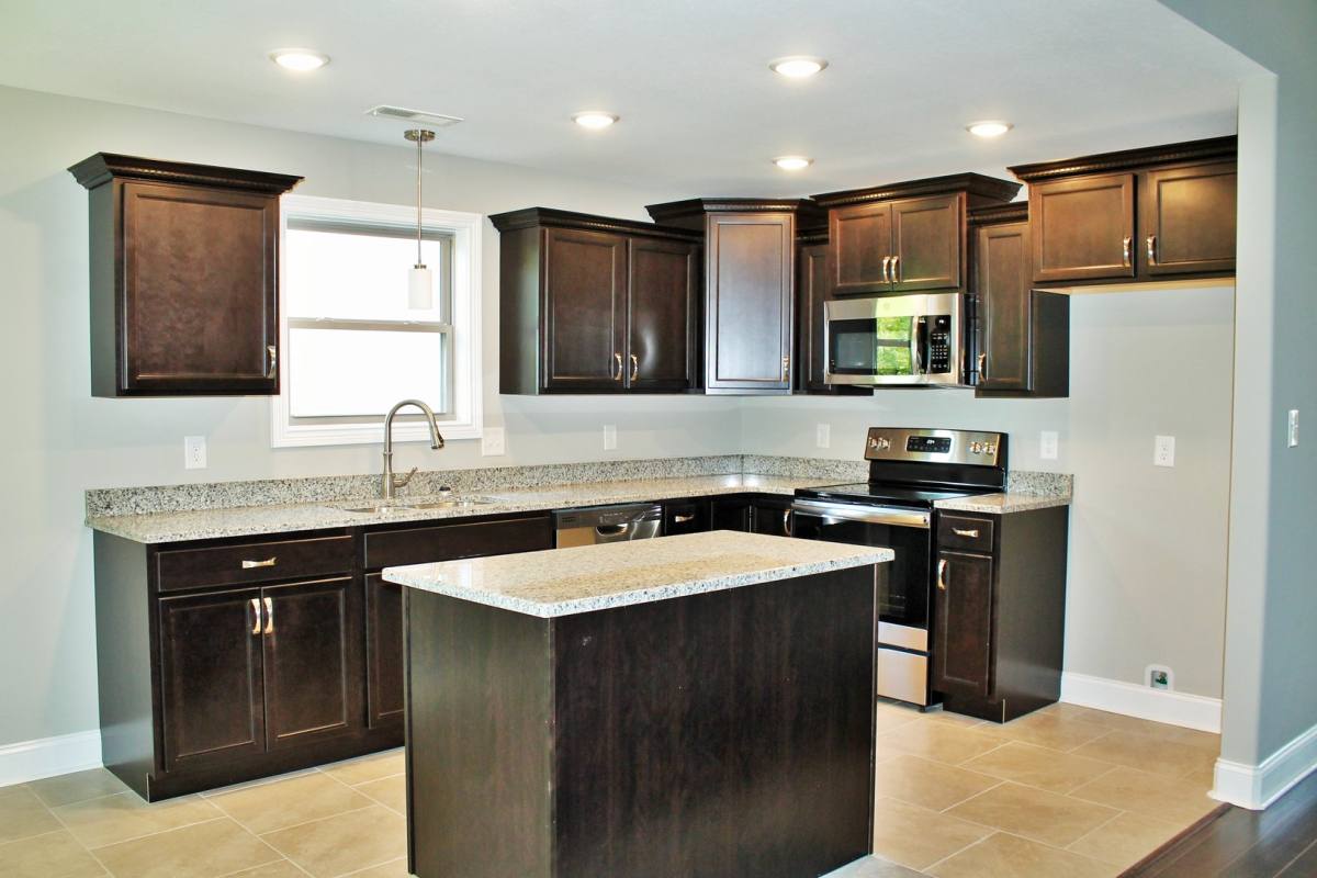 House for rent at 257 Azalea Dr, Oak Grove, KY 42262