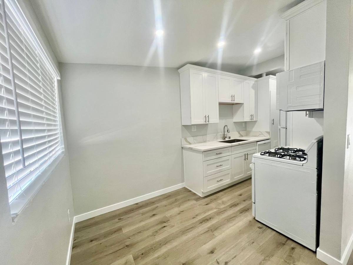 Apartment for rent at 195 Ballantyne St, El Cajon, CA 92020