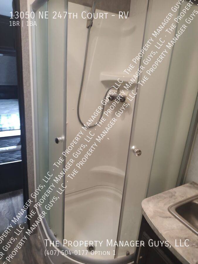 Apartment for rent at 13050 NE 247th Court #RV, Fort McCoy, FL 32134