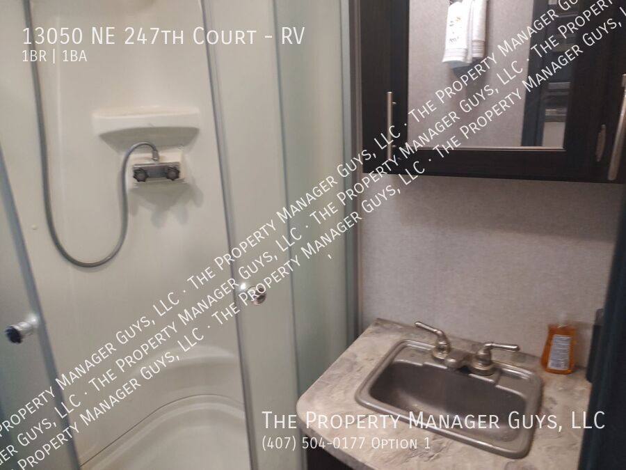 Apartment for rent at 13050 NE 247th Court #RV, Fort McCoy, FL 32134