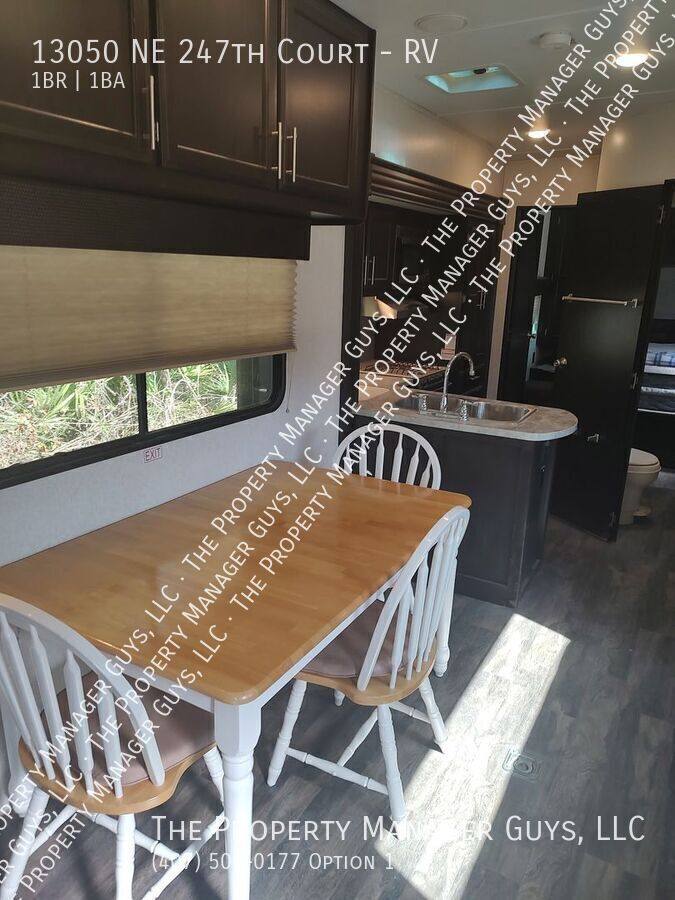 Apartment for rent at 13050 NE 247th Court #RV, Fort McCoy, FL 32134