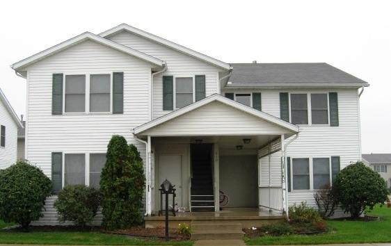 Apartment for rent at 216 Stonewall Court, Nappanee, IN 46550