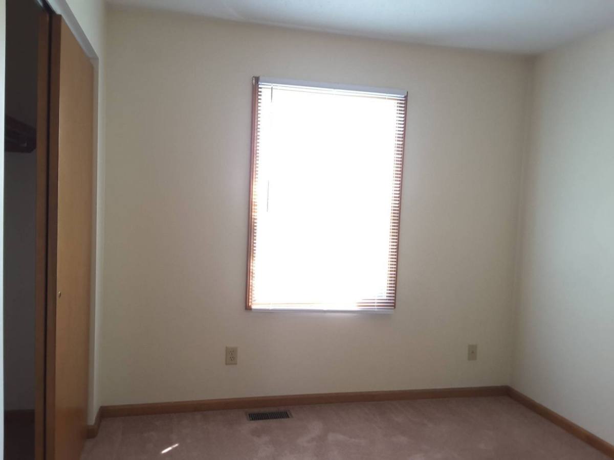 Apartment for rent at 216 Stonewall Court, Nappanee, IN 46550