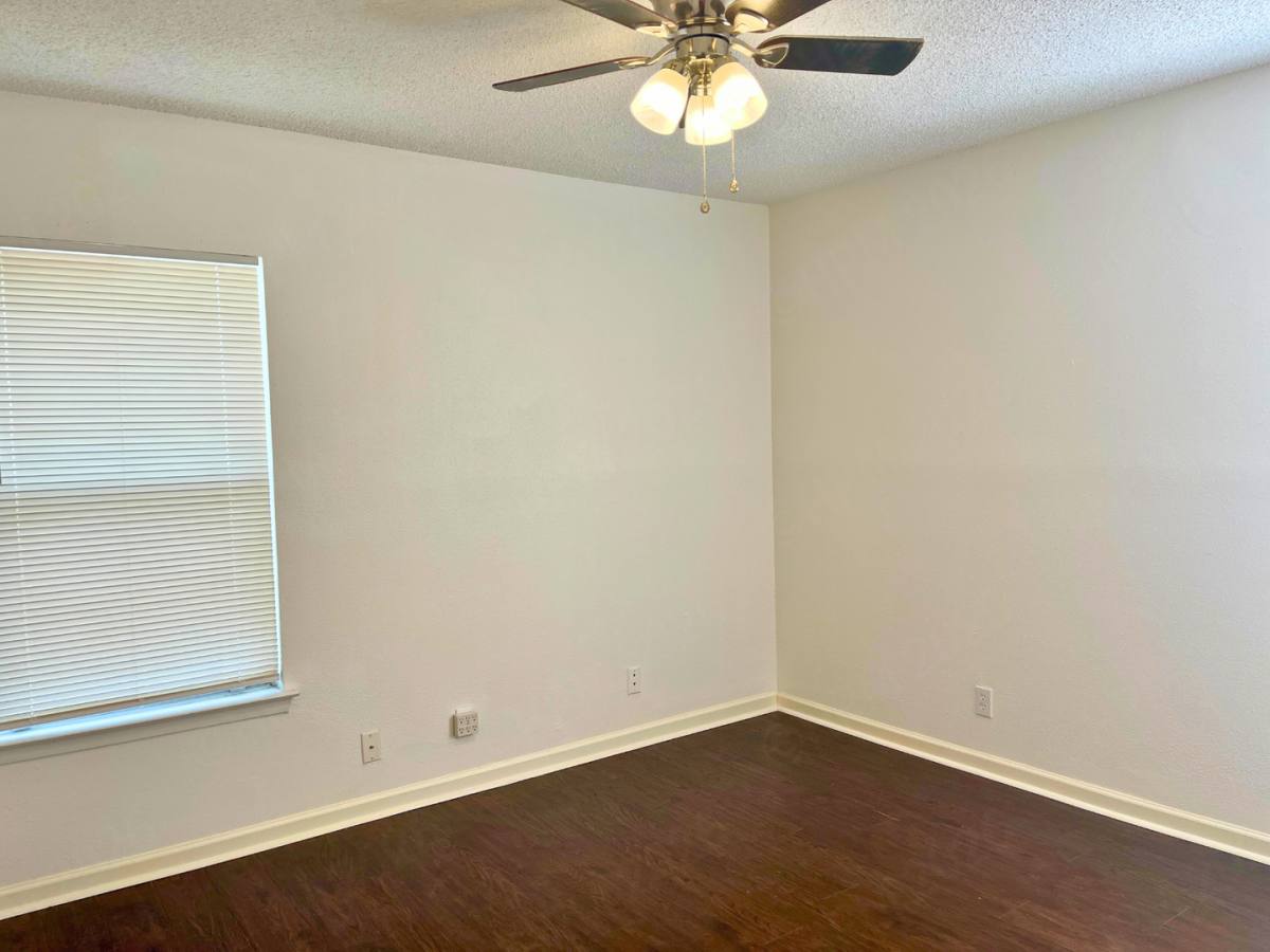 Apartment for rent at 14506-14508 Woods Hole, San Antonio, TX 78233