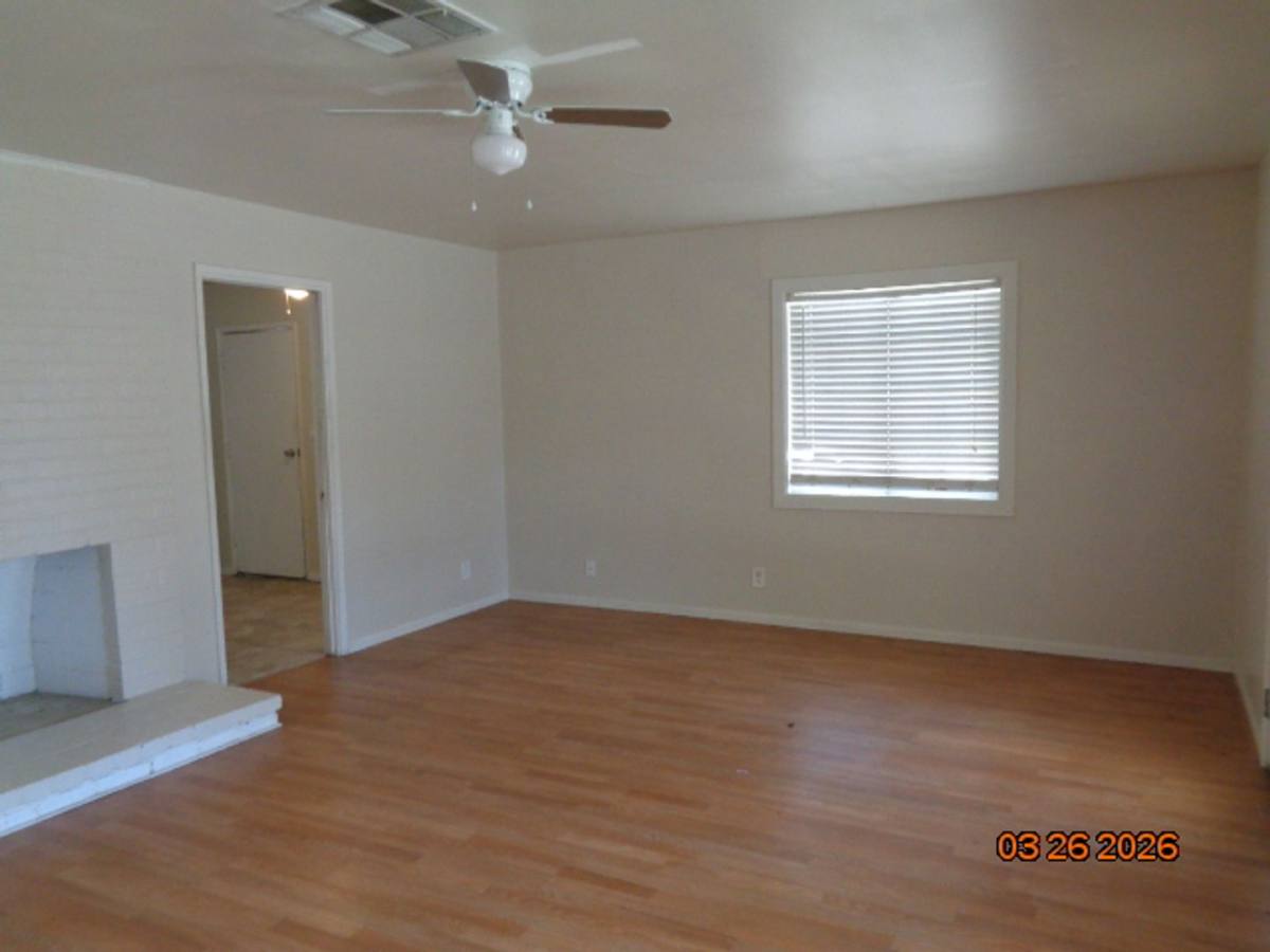 House for rent at 44538 2nd St E, Lancaster, CA 93535