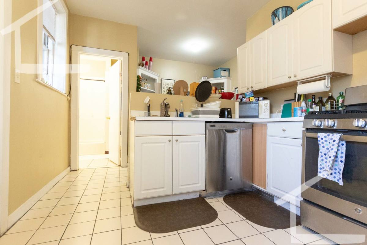 Apartment for rent at 30 Egmont St #5, Brookline, MA 02446