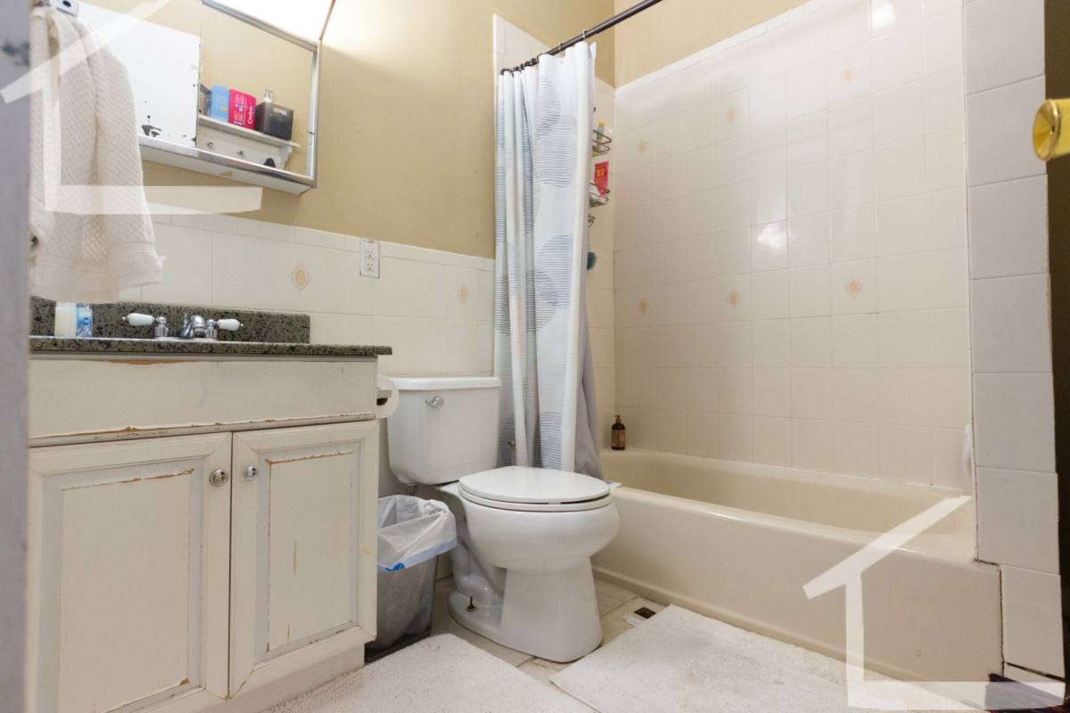 Apartment for rent at 30 Egmont St #5, Brookline, MA 02446
