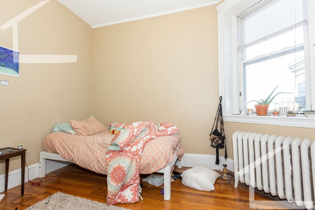Apartment for rent at 30 Egmont St #5, Brookline, MA 02446