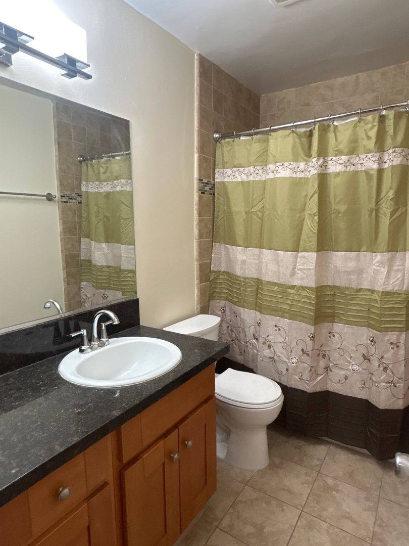 Apartment for rent at 901-905 Centennial St, Los Angeles, CA 90012