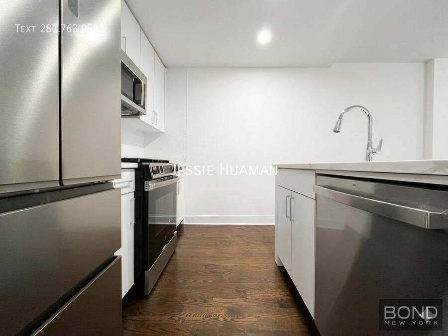 Apartment for rent at 957 Second Ave #B, New York, NY 10022