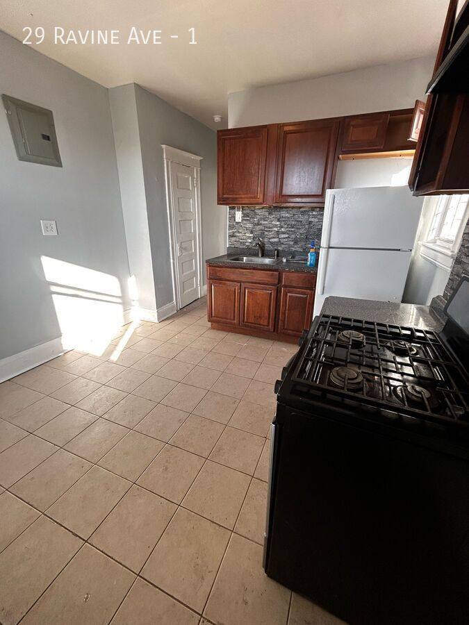Apartment for rent at 29 Ravine Ave #1, Yonkers, NY 10701