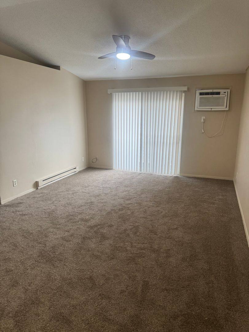 Apartment for rent at 5201 S Union St, Des Moines, IA 50315