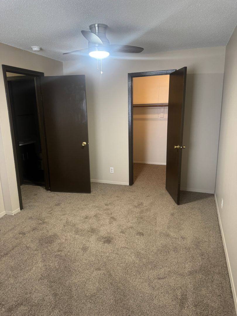 Apartment for rent at 5201 S Union St, Des Moines, IA 50315