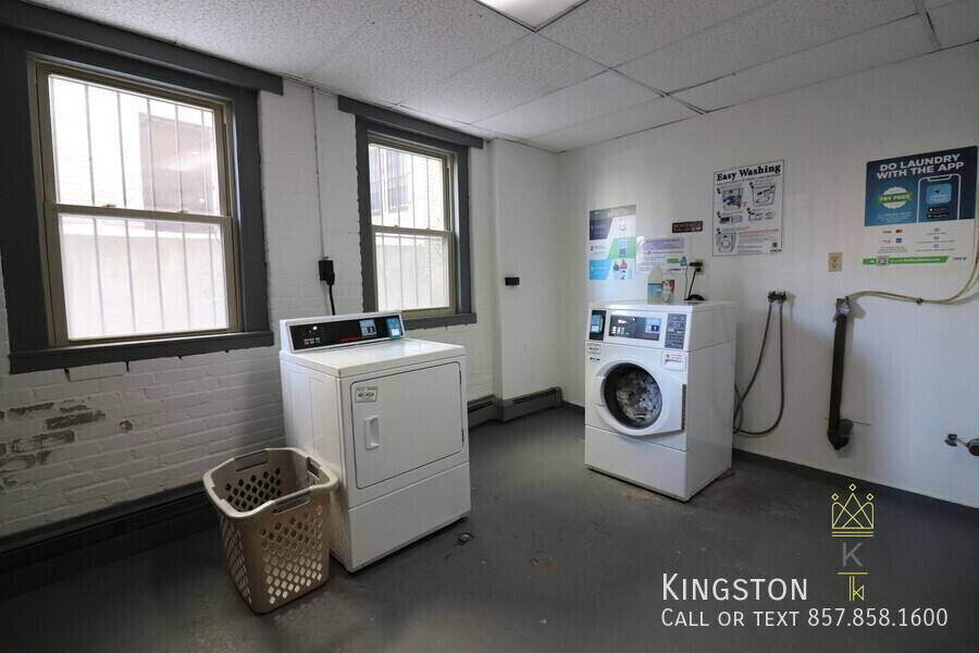Apartment for rent at 1665 Commonwealth Ave #5R, Brighton, MA 02135