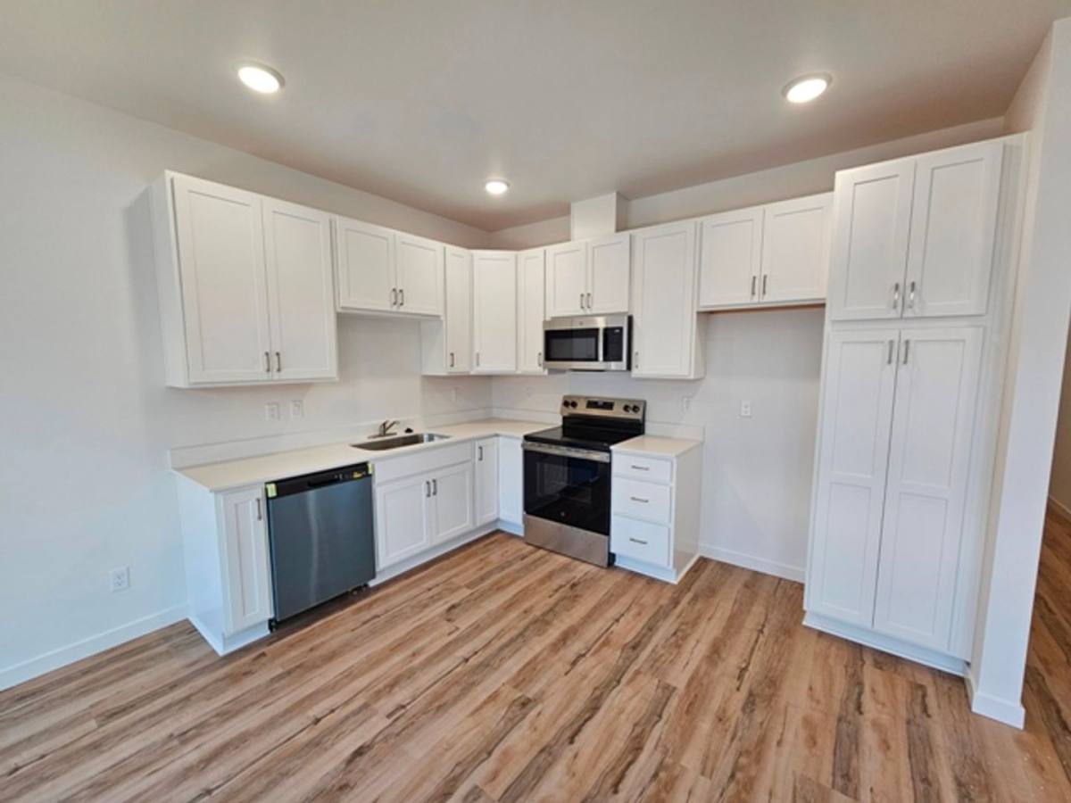 Apartment for rent at 1250 Baxter Rd SE, Salem, OR 97302