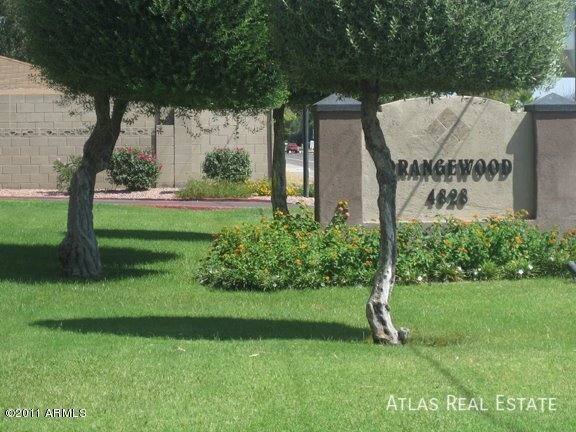 Townhouse for rent at 4828 W Orangewood #103, Glendale, AZ 85301