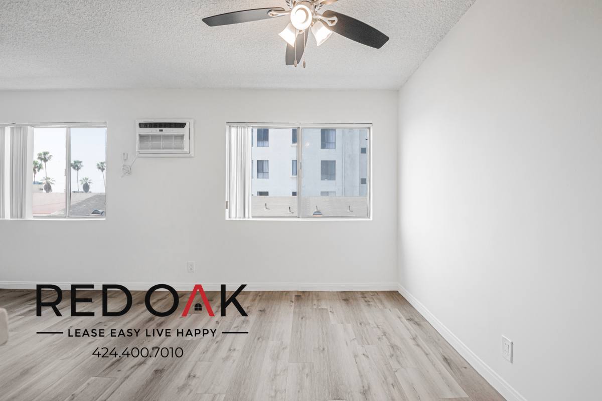 Condo for rent at 7010 Lanewood Ave #303, Los Angeles, CA 90028