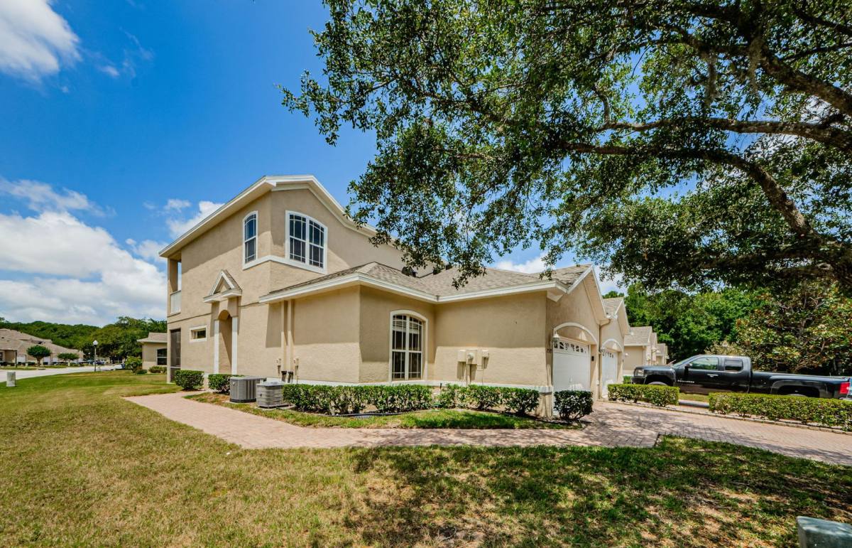 Townhouse for rent at 2527 Stanhope Dr, New Port Richey, FL 34655