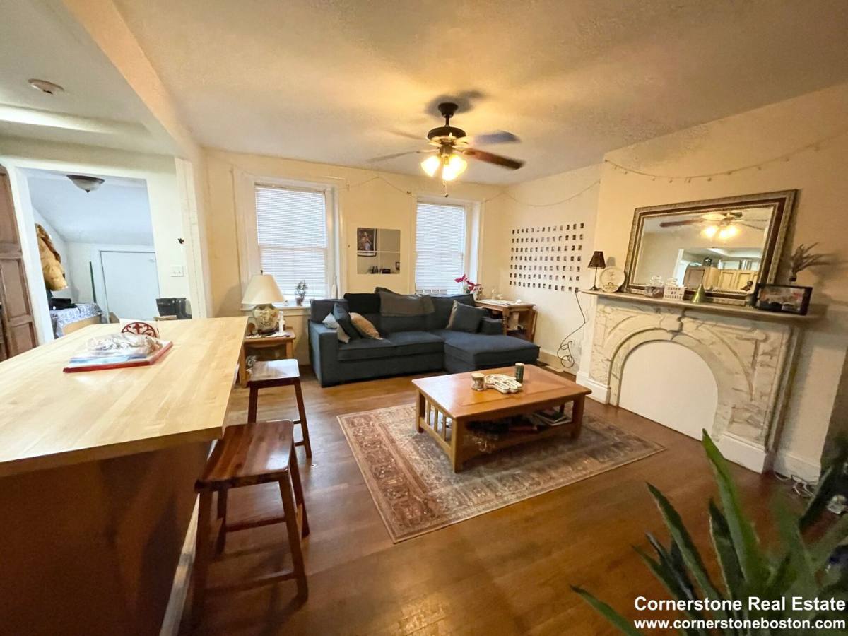 Townhouse for rent at 469 Massachusetts Ave #7, Boston, MA 02118