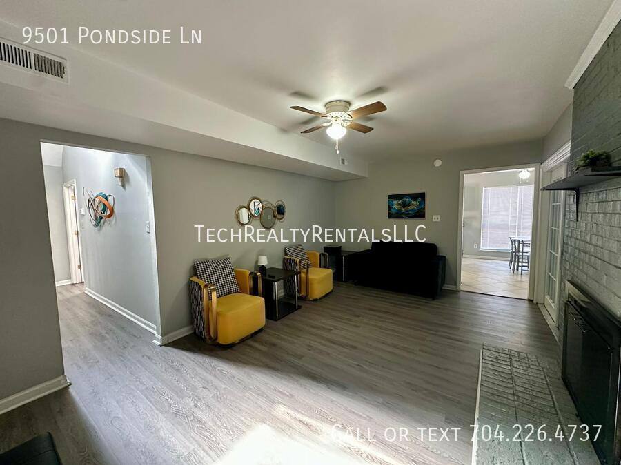 House for rent at 9501 Pondside Lane, Charlotte, NC 28213