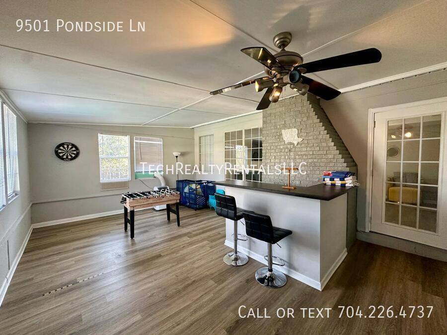 House for rent at 9501 Pondside Lane, Charlotte, NC 28213