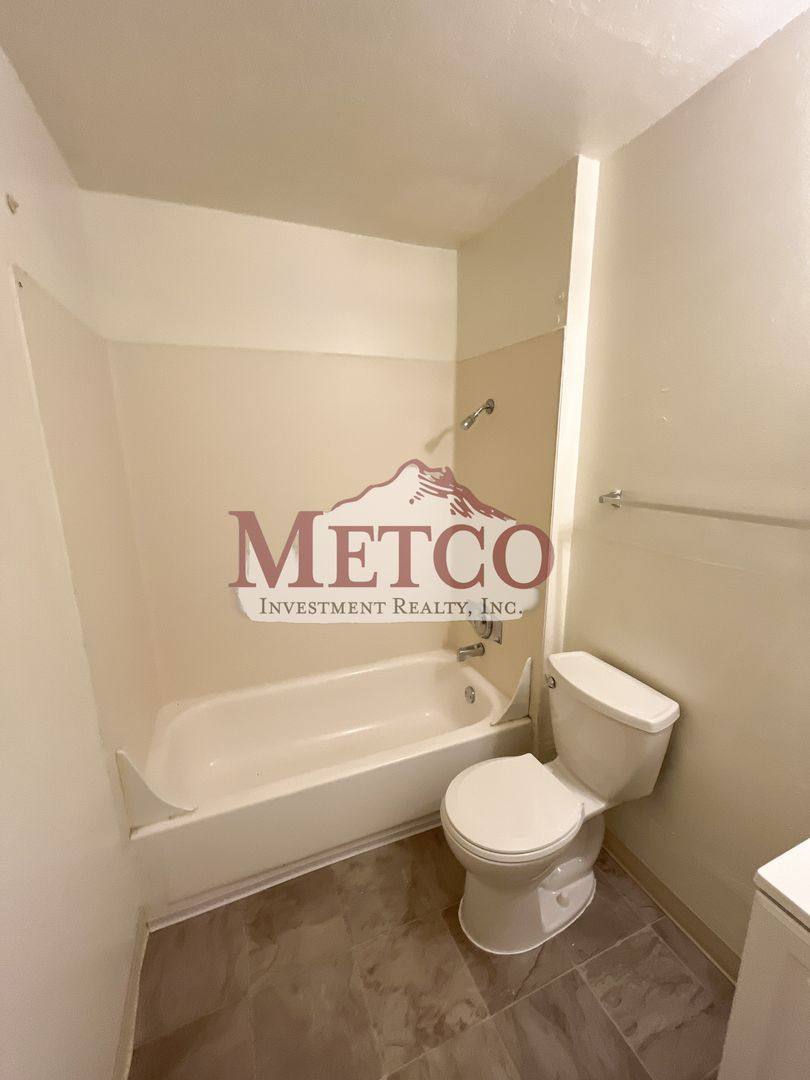 Apartment for rent at 175 G St, Springfield, OR 97477