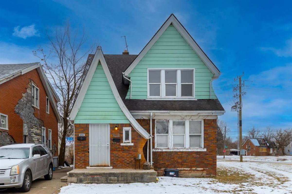 Townhouse for rent at 12110 Christy St, Detroit, MI 48205
