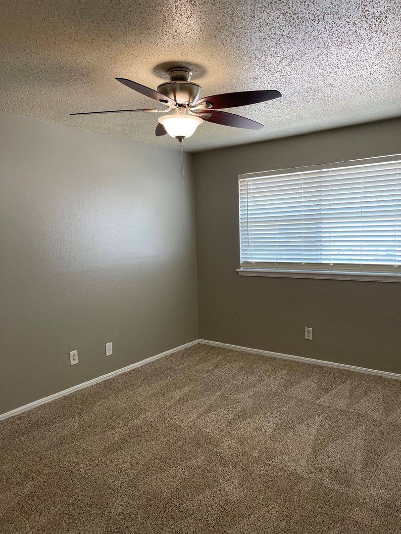 Apartment for rent at 1010 Kennedy Ave, Edmond, OK 73034