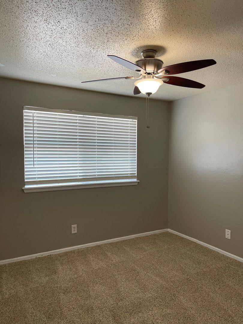 Apartment for rent at 1010 Kennedy Ave, Edmond, OK 73034