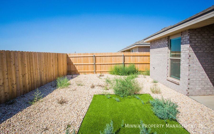 Townhouse for rent at 2116 Langford Ave #A, Lubbock, TX 79407
