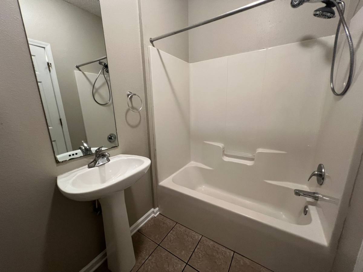 House for rent at 552 Harper Ave #3, Auburn, AL 36830