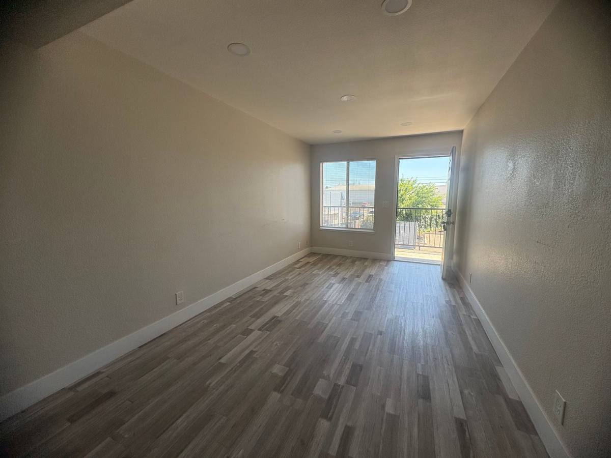Apartment for rent at 668 Cooper Ave, Yuba City, CA 95991
