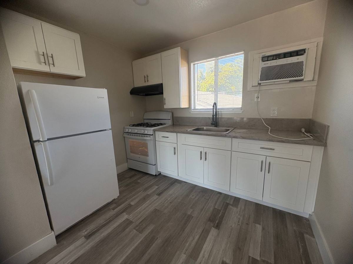 Apartment for rent at 668 Cooper Ave, Yuba City, CA 95991