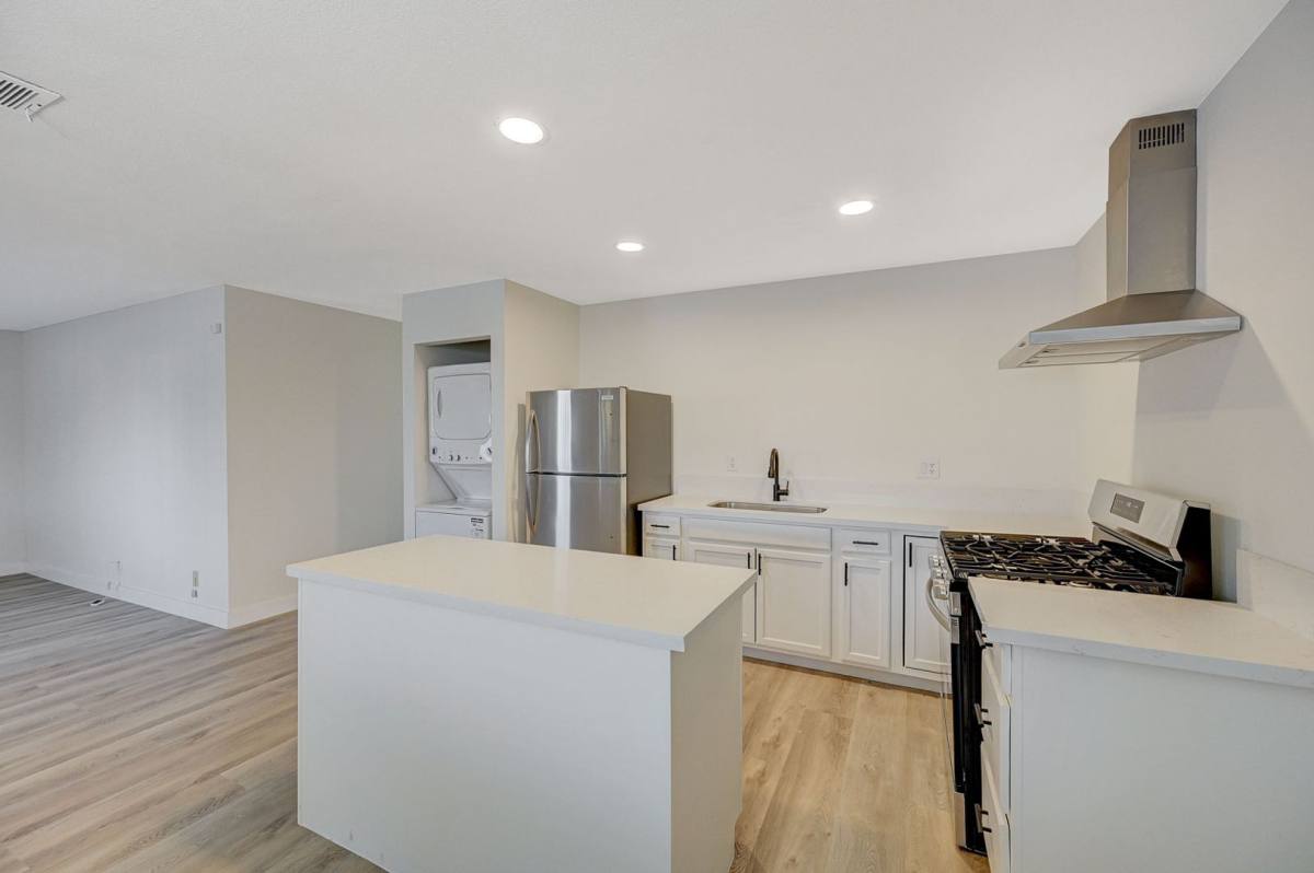 House for rent at 893 W Bartlett Ave, Las Vegas, NV 89106