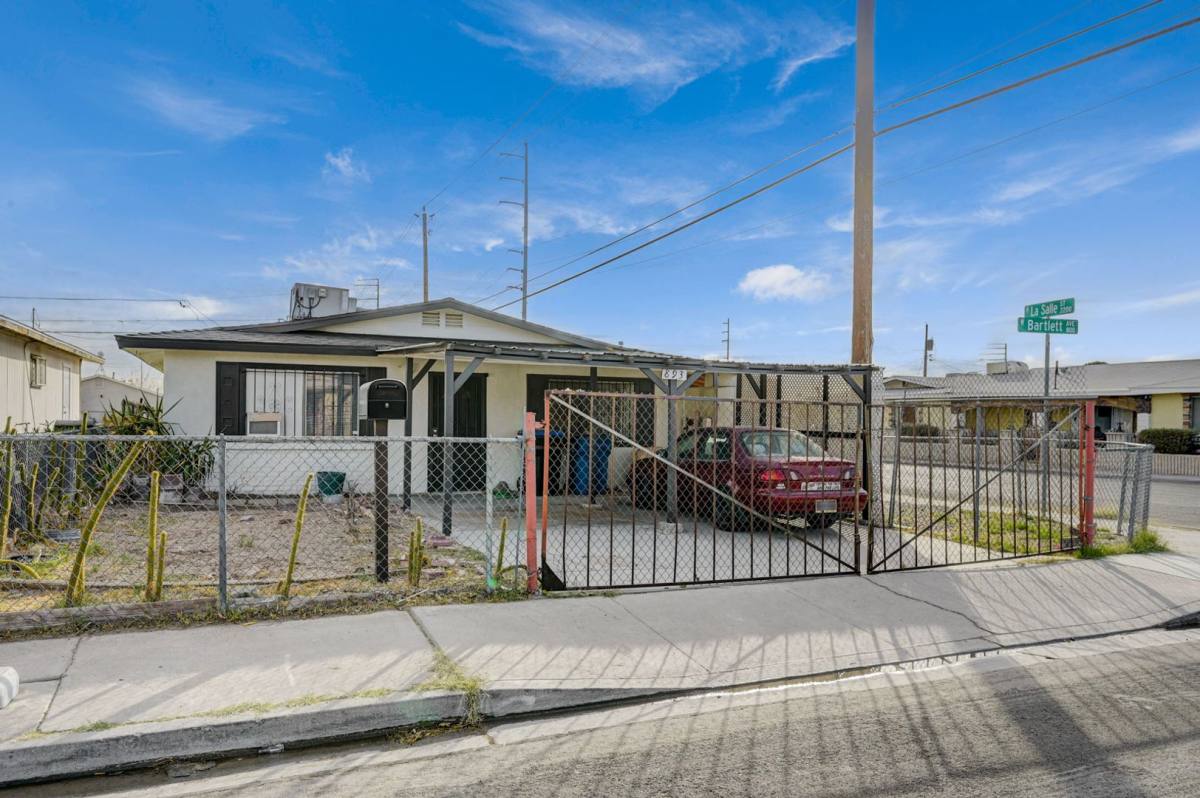 House for rent at 893 W Bartlett Ave, Las Vegas, NV 89106