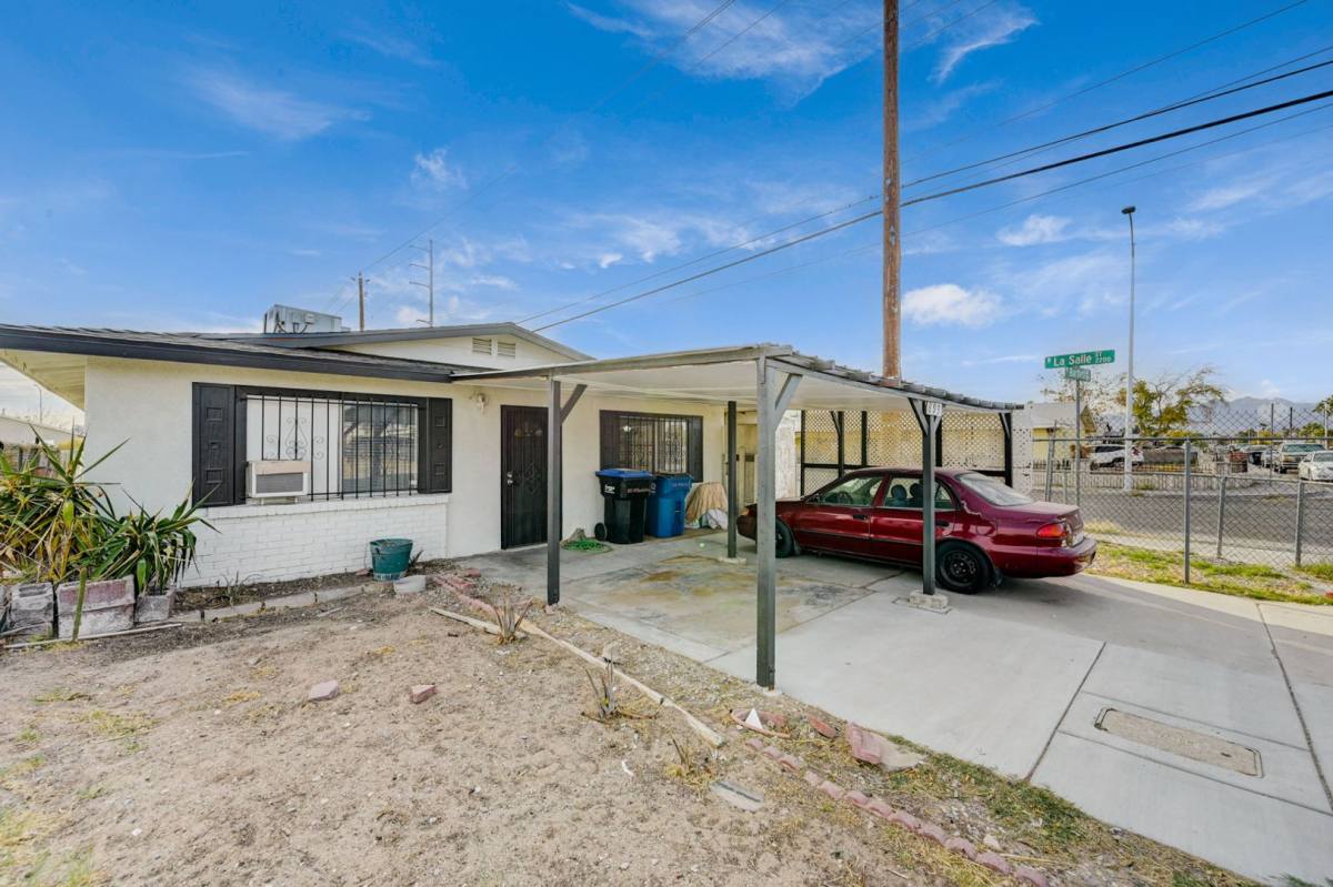 House for rent at 893 W Bartlett Ave, Las Vegas, NV 89106