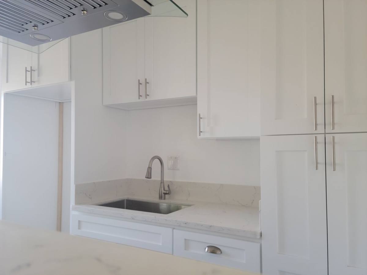 Apartment for rent at 4540 Vista Del Monte, Sherman Oaks, CA 91403