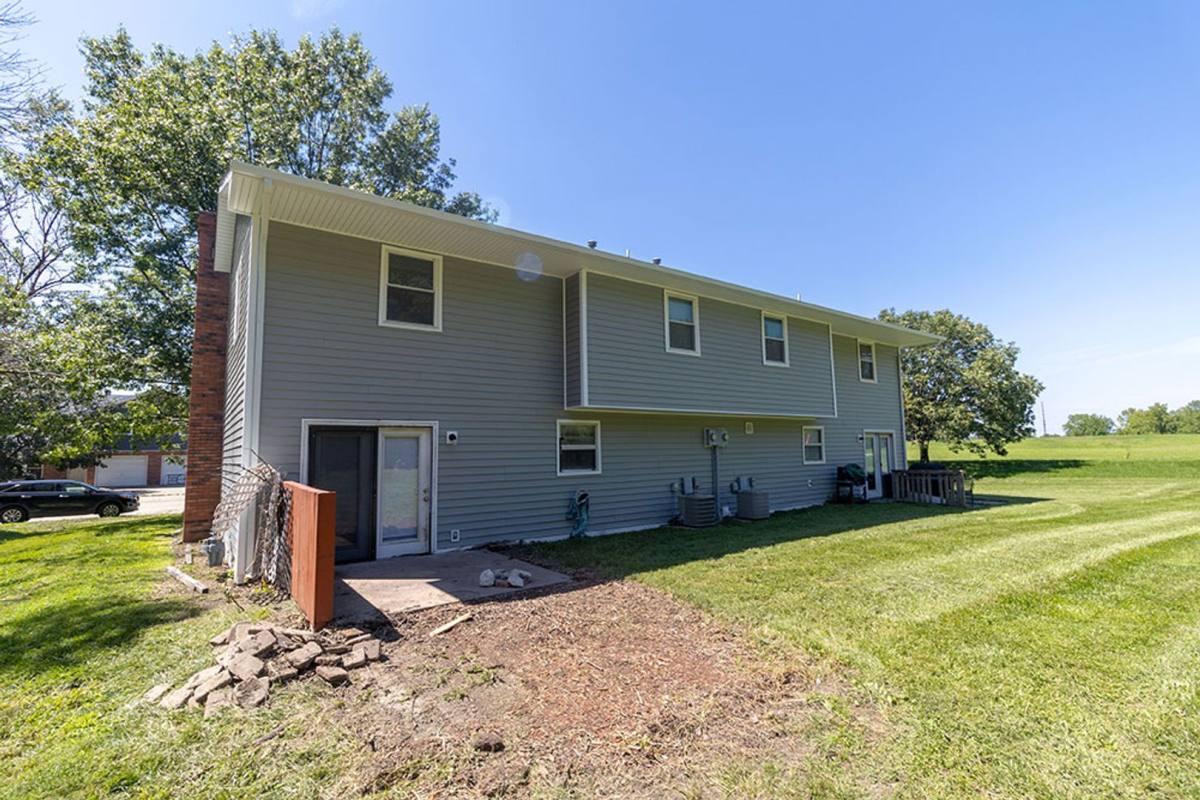 House for rent at 3602 Hermitage Rd, Columbia, MO 65201