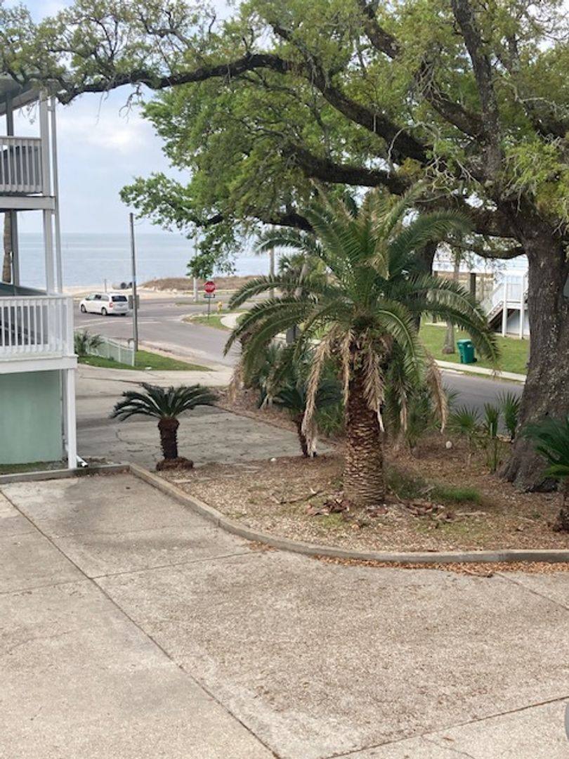 1496 Beach Blvd #B, Biloxi, MS 39530 - Condo for Rent - Image 2