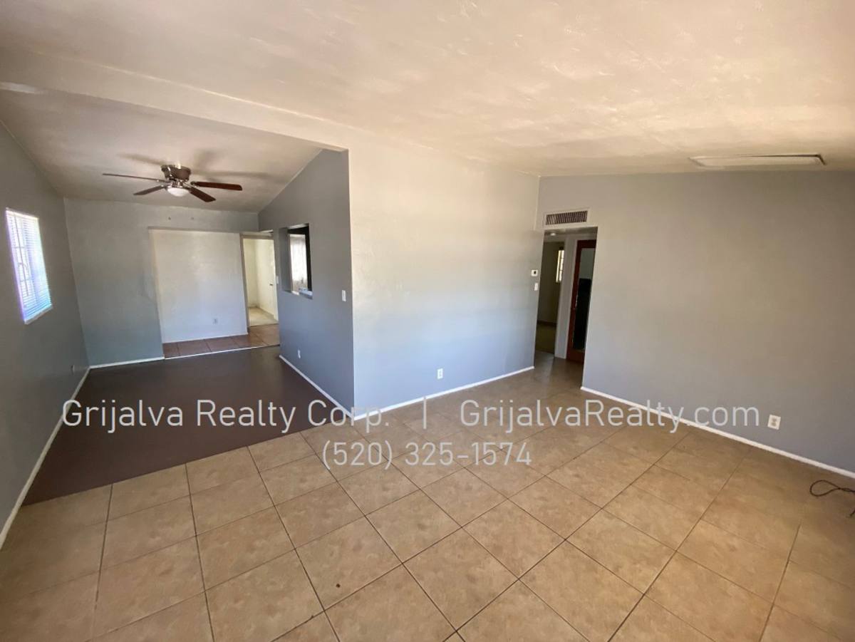 Apartment for rent at 1416 E Lee St, Tucson, AZ 85719