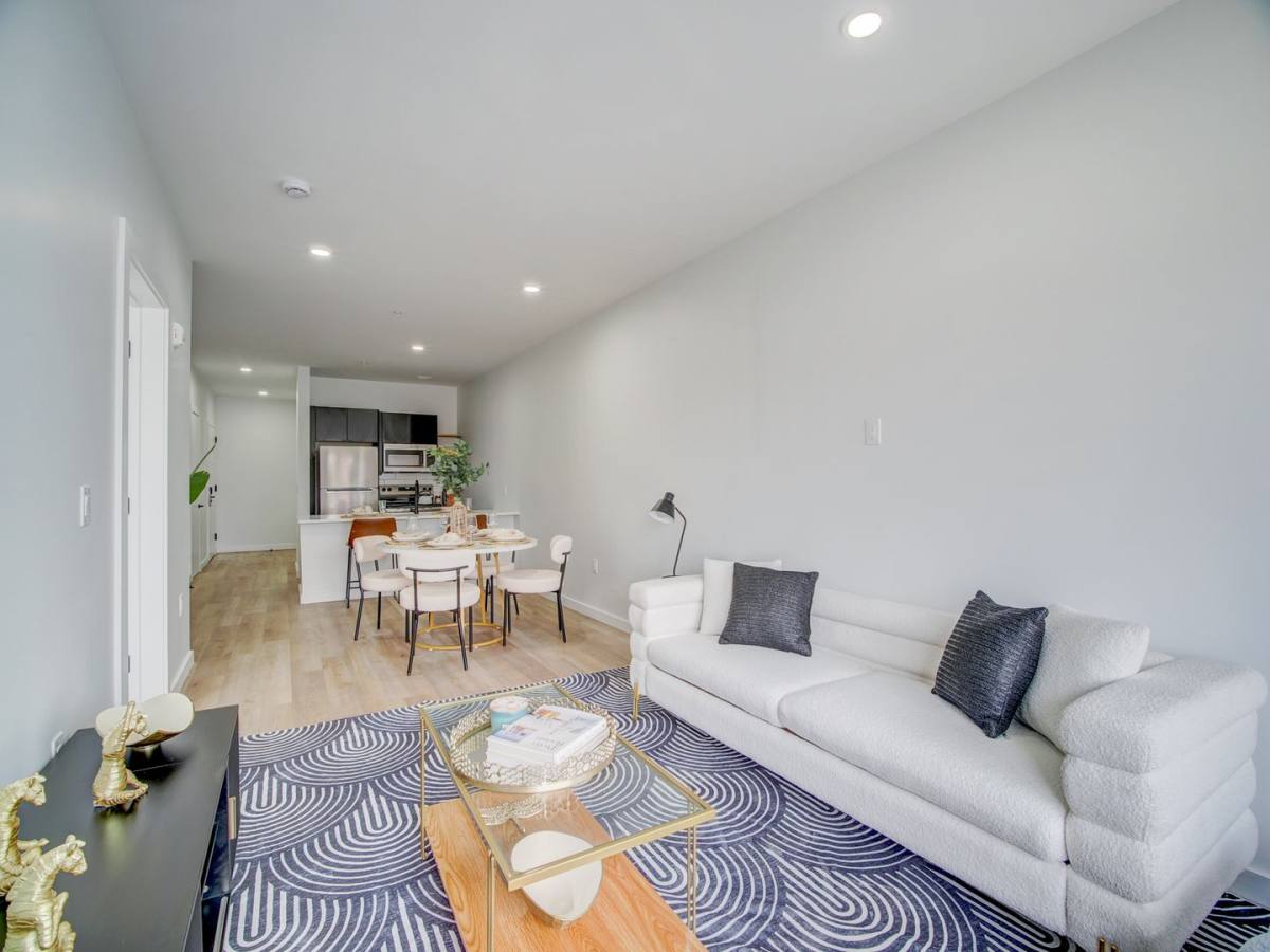 Apartment for rent at 486 Market St, Newark, NJ 07105